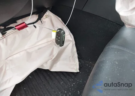 2018 Chevrolet Impala 1Lt from USA, damaged, VIN 1G1105S30JU111725